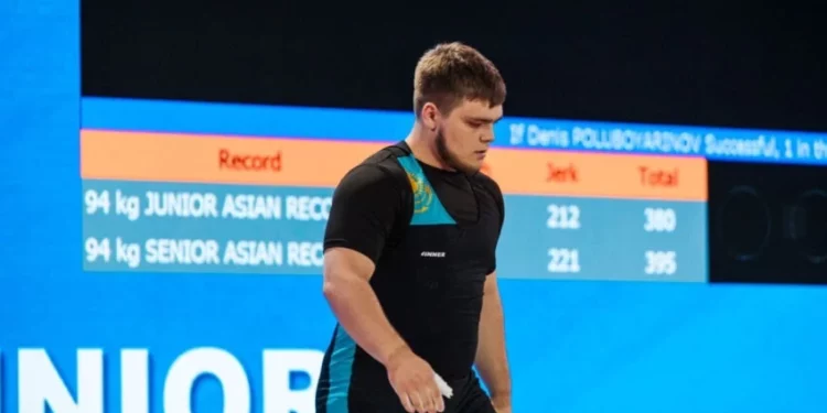 Изображение для новости: Денис Полубояринов с рекордом Азии победил на чемпионате Азии по тяжелой атлетике