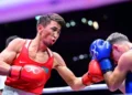 Изображение 1 для Боксер Махмуд Сабырхан стал двукратным чемпионом мира