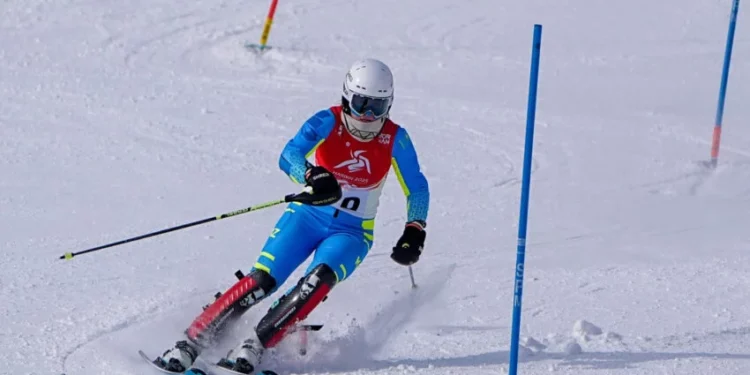 Изображение для новости: Казахстанка завоевала «золото» на юниорском турнире по горнолыжному спорту в Италии