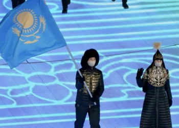 Изображение к Олимпийский опыт и медали чемпионата мира: кто будет знаменосцем сборной Казахстана на Играх-2026 в Италии