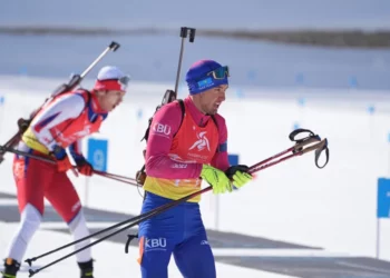 Изображение к Казахстанские биатлонисты выступили в индивидуальной гонке на чемпионате Европы