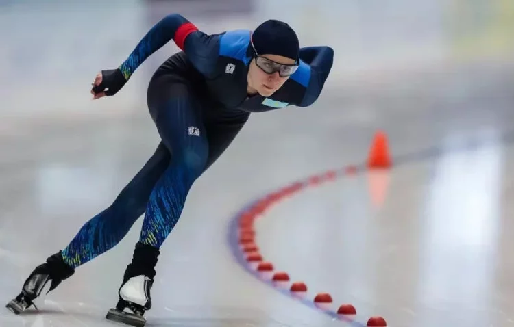 Изображение для новости: Шесть «золота»: Казахстан завоевал 13 медалей на юниорском этапе Кубка мира по конькобежному спорту