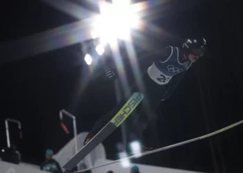 Изображение к Казахстан четыре раза вошёл в топ-10 на юниорском чемпионате мира по прыжкам на лыжах с трамплина